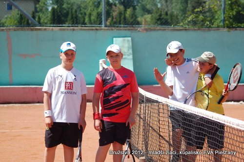 Družstvo mladších žiakov v Piešťanoch